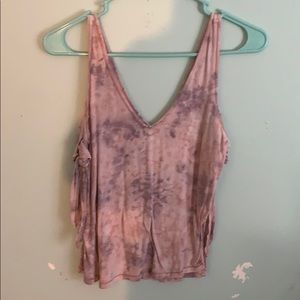 Off the shoulder tie die shirt!!!